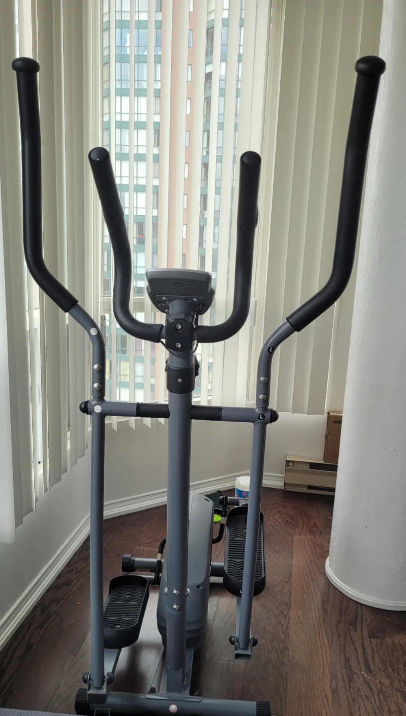 Sunny Health & Fitness Elliptical Machine
