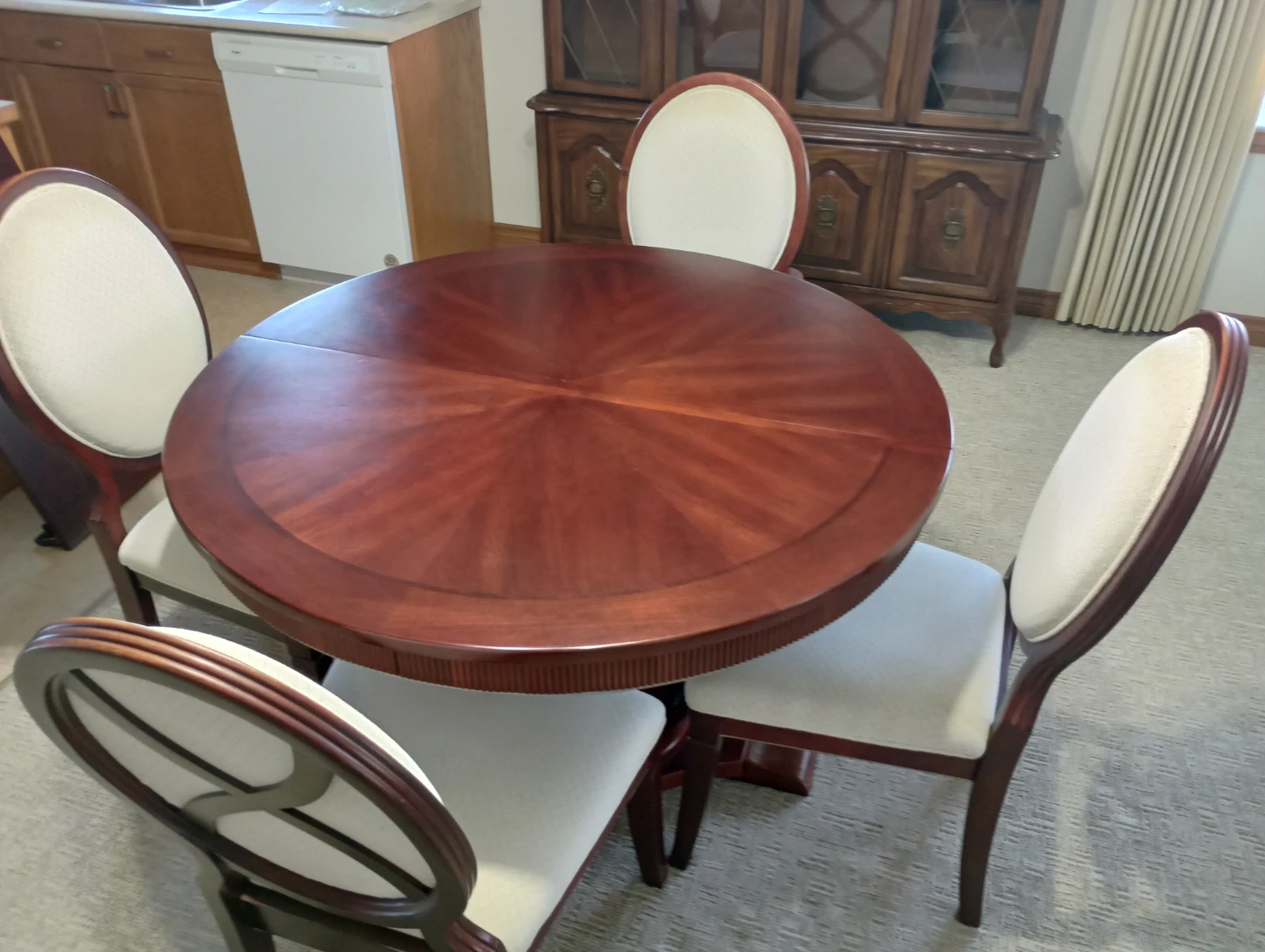 Dining Table & Chairs with 18" Leaf