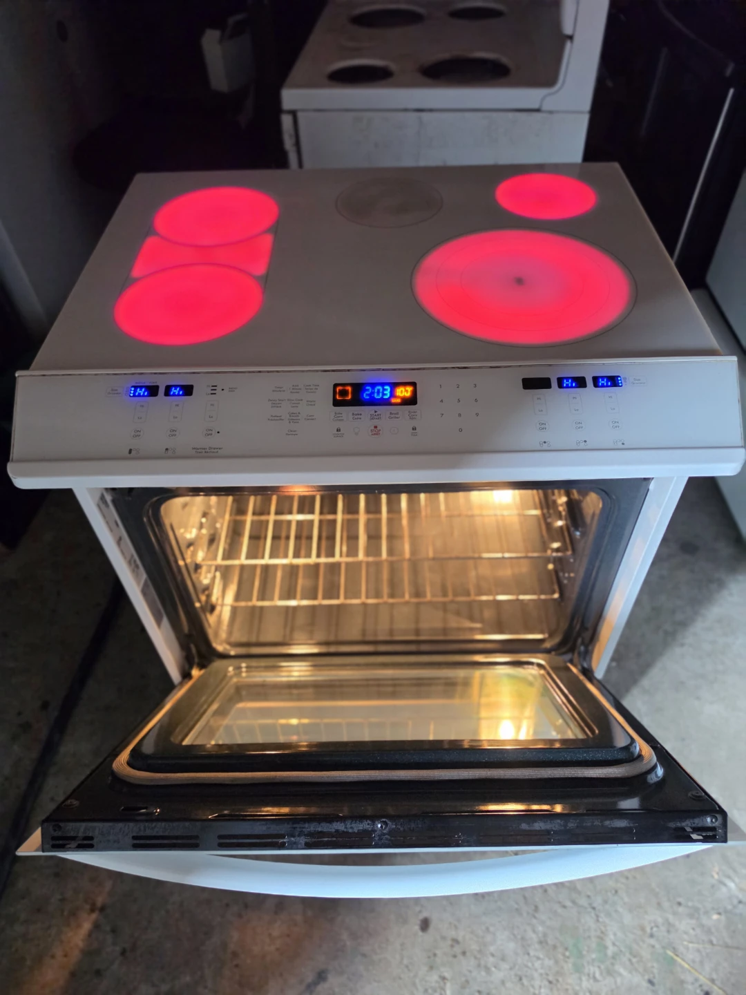 Kenmore Elite Slide-In Electric Range 30" - Delivery Available