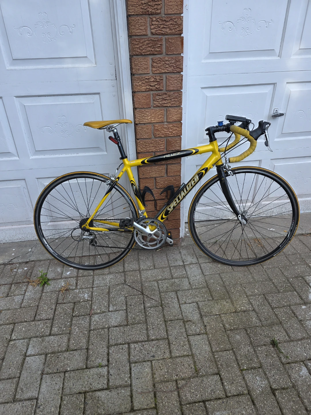 Specialized Allez Road Bike - Yellow - photo 2