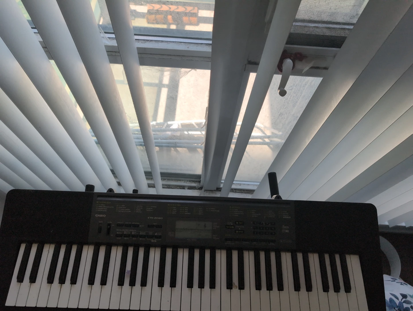 Casio CTK-2080 Electronic Keyboard - photo 2
