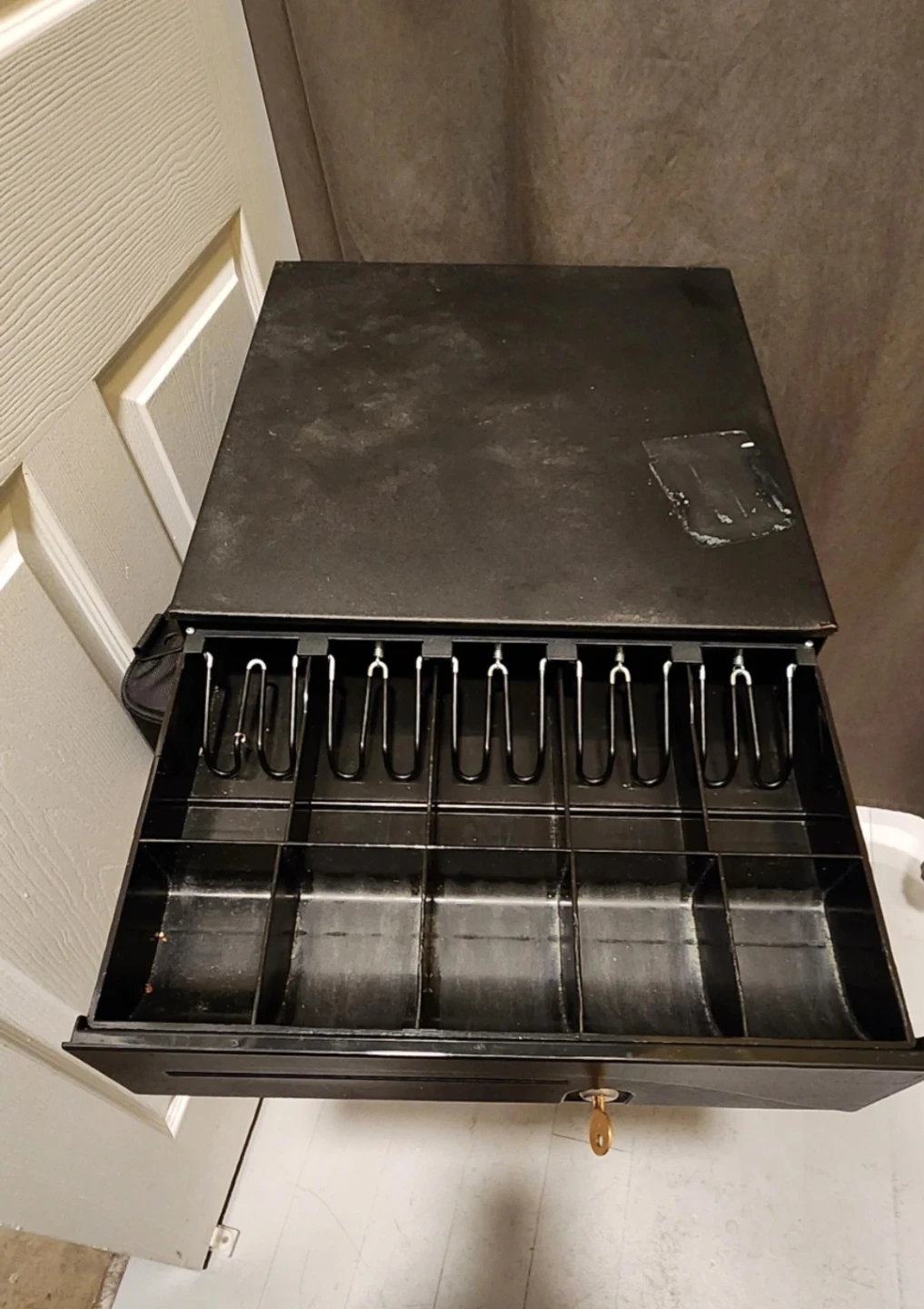 Black Cash Drawer ⚽