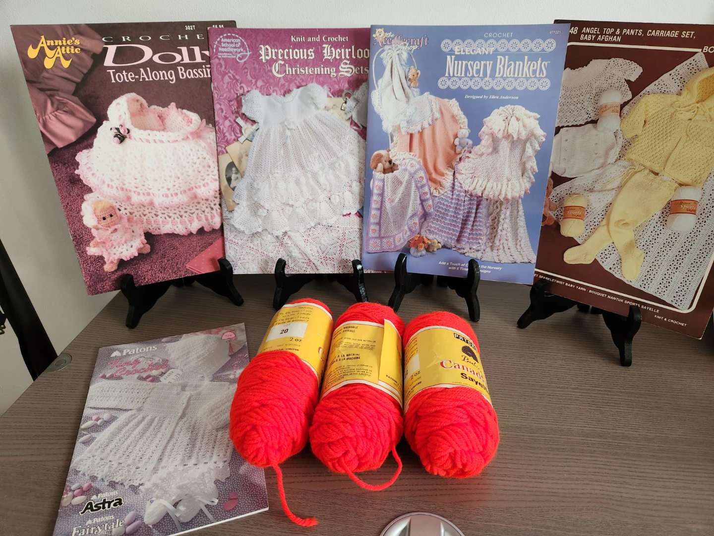3 skeins of Patons Canadiana Orange Acrylic Yarn - photo 2