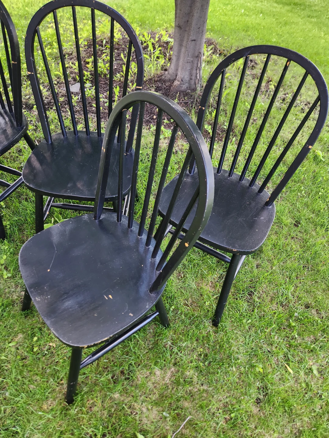 DARKCOTTAGECORE ALERT! 6 Black Windsor Style Chairs - photo 5
