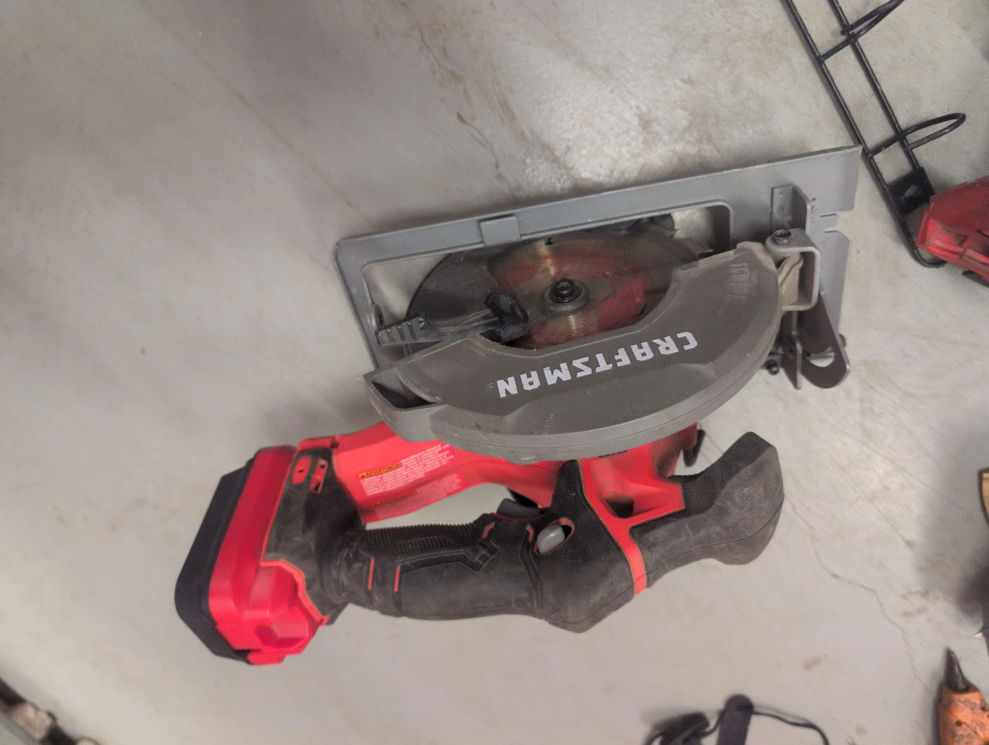 Craftsman CMCS500 Type 1 Cordless Circular Saw