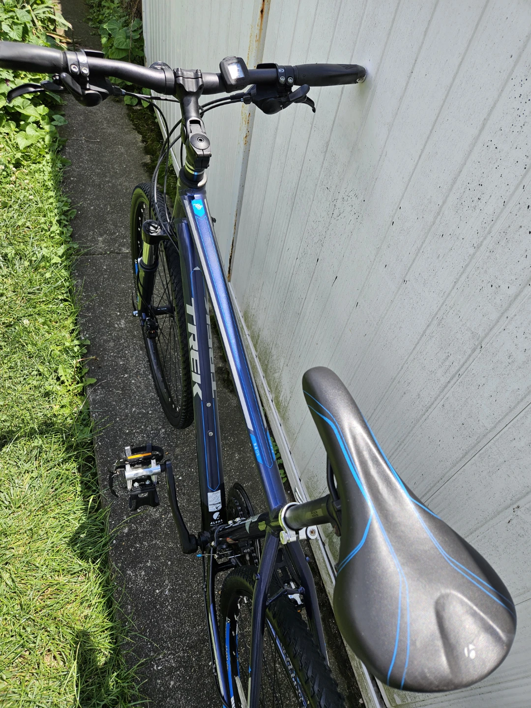 Trek Dual Sport 8.4 Hybrid Bike - photo 5
