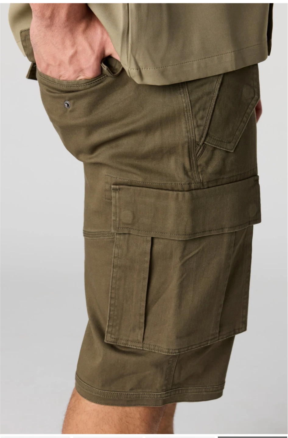Cargo Long Men's shorts BRAND NEW*** - photo 2
