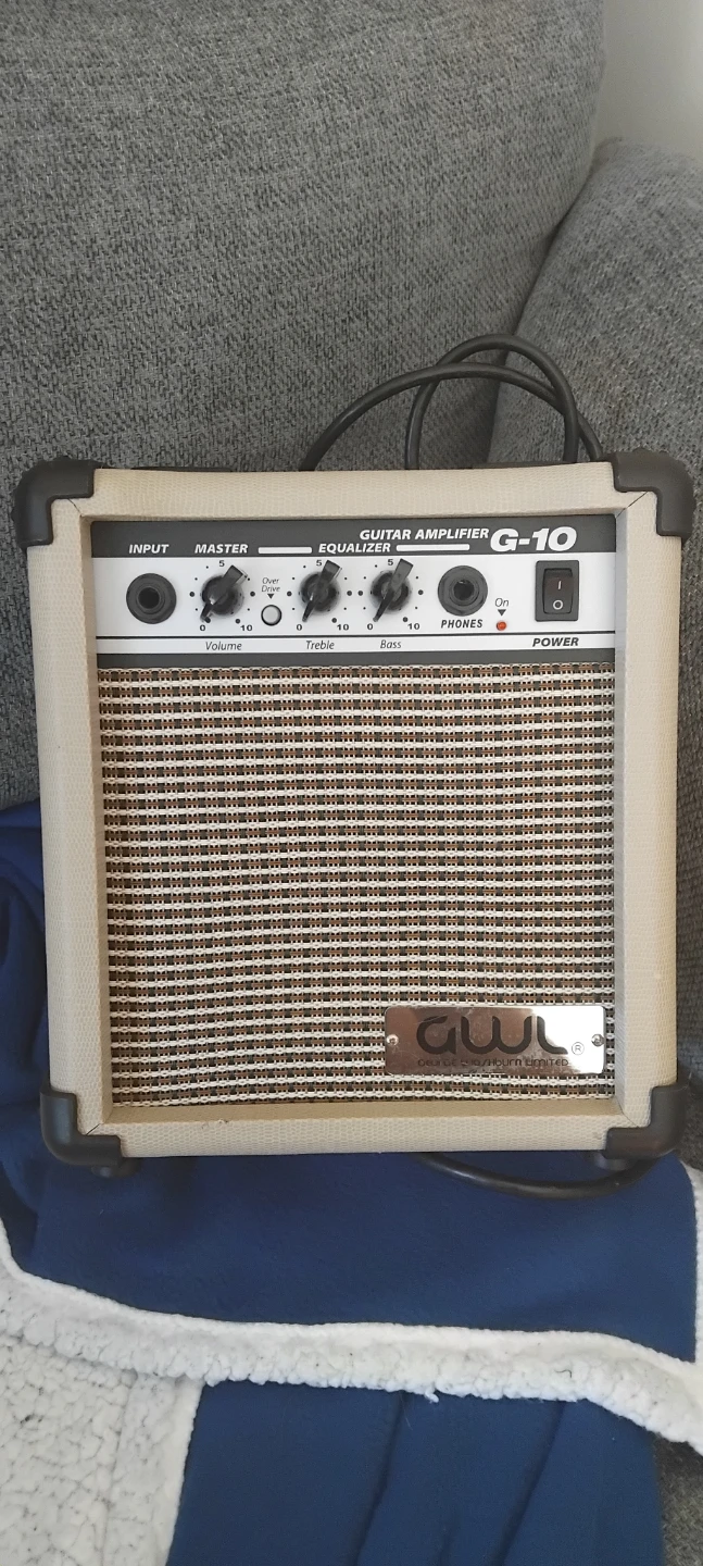 G-10 Guitar Amplifier by GWL