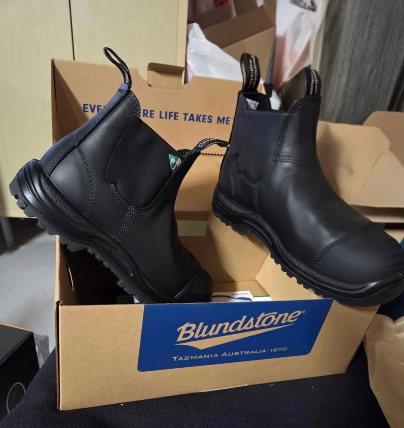 Blundstone Black Elastic Sided V Cut Safety Boots - photo 2