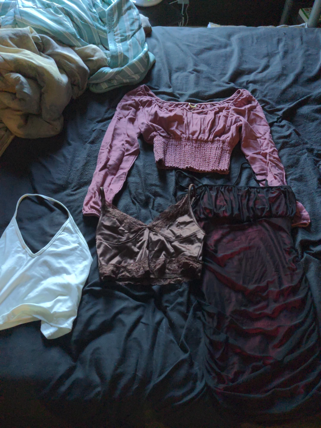 Womens clothing ranging from 3$-10$ - photo 4