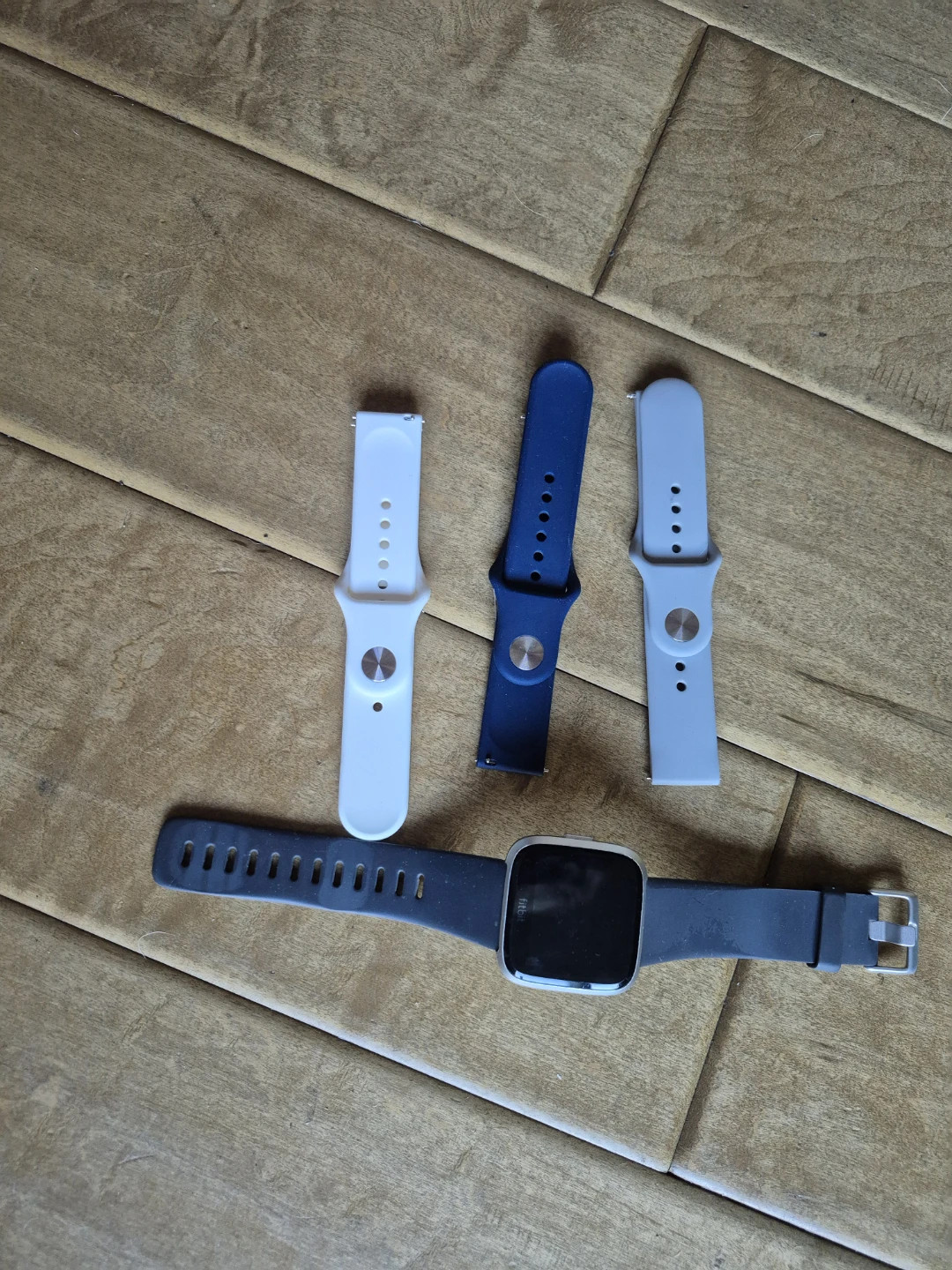 Fitbit Versa 2 Smartwatch with Bands FOR PARTS ONLY