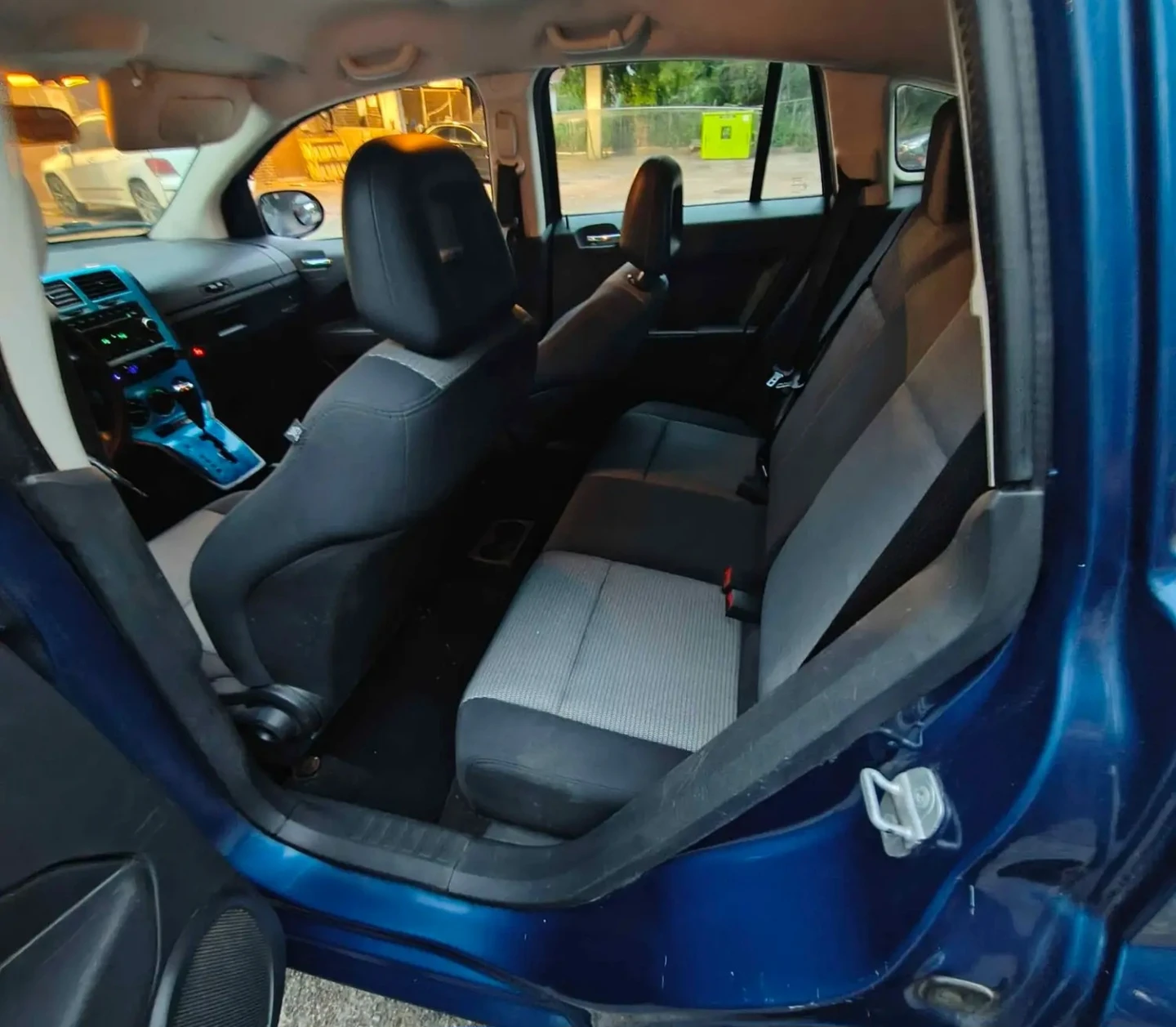 Blue Dodge Caliber SXT - photo 3