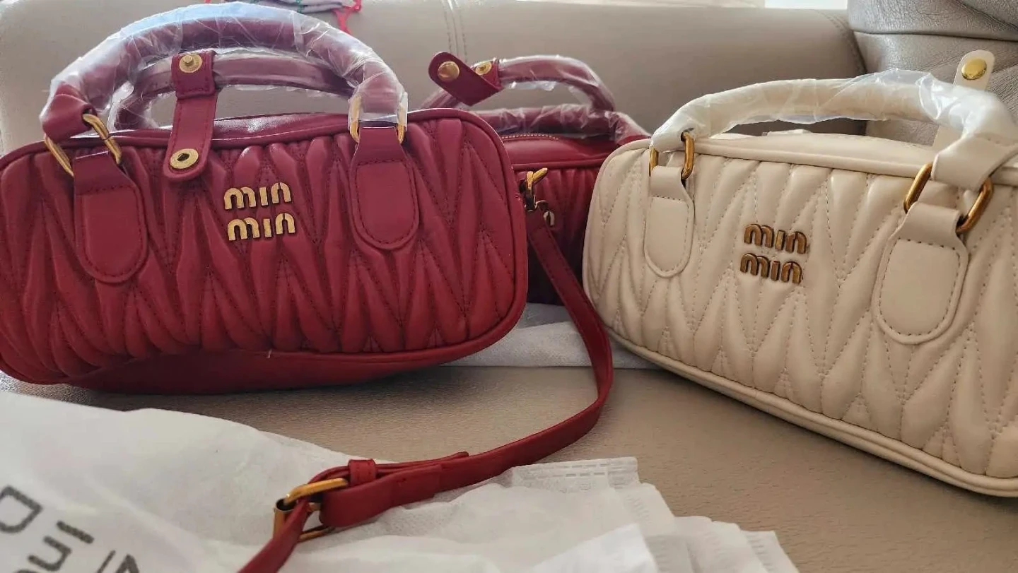 Barrel Bag - Cream & Red