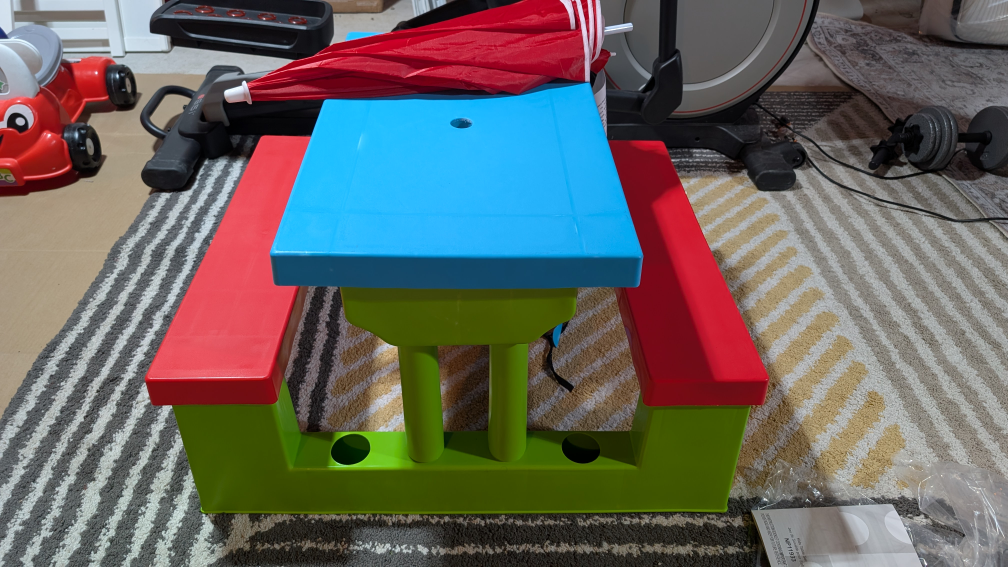 Kids Picnic Table with Umbrella - photo 3