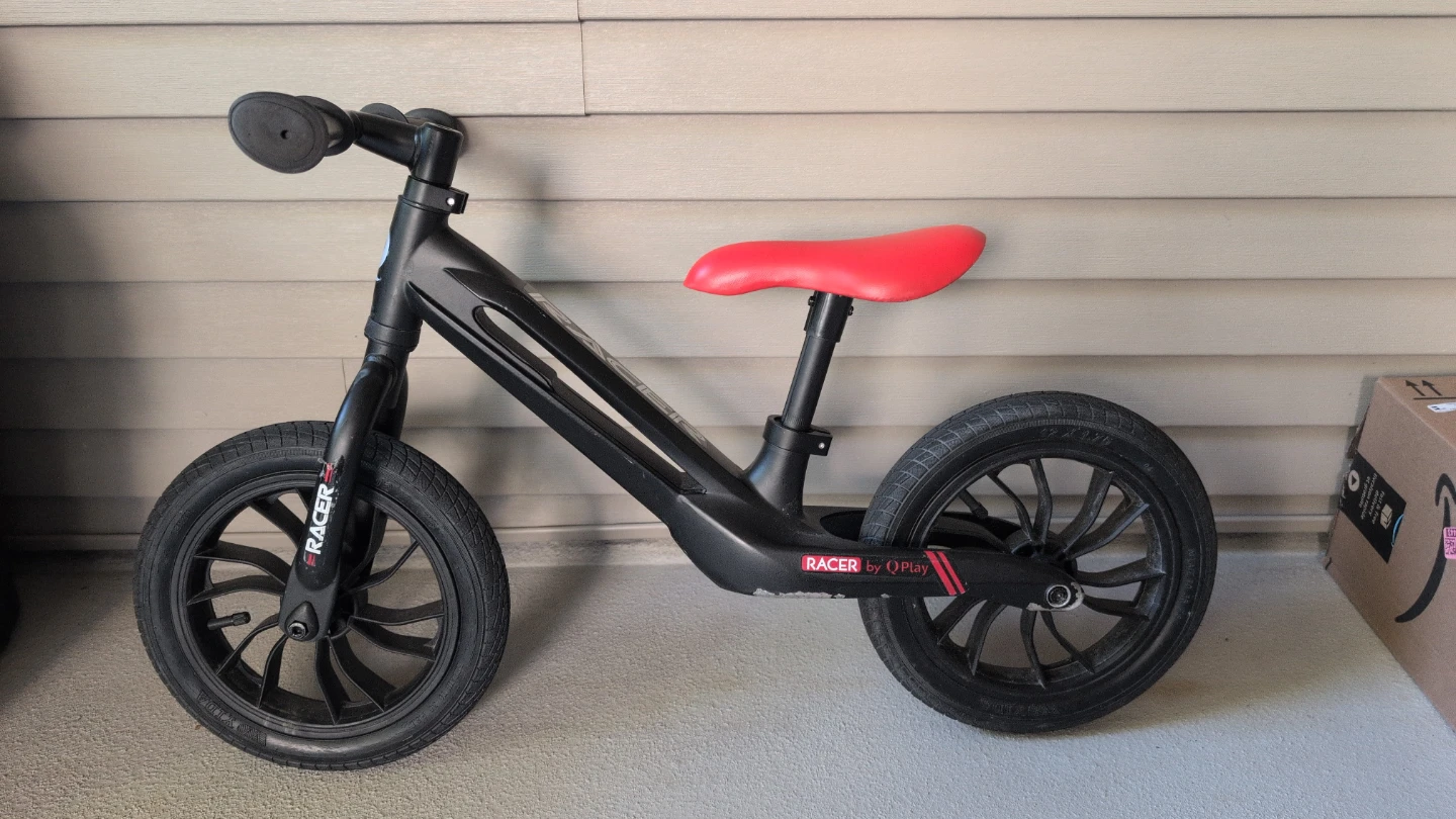QPlay Racer Balance Bike - Black