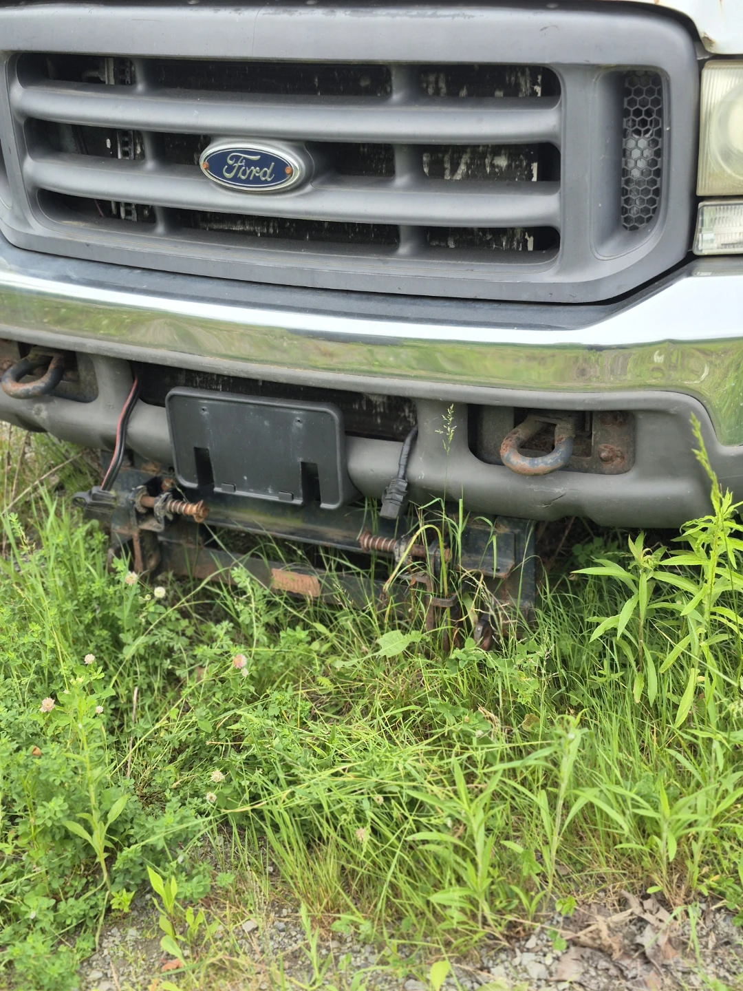 Ford F-Series Flatbed Truck - photo 2