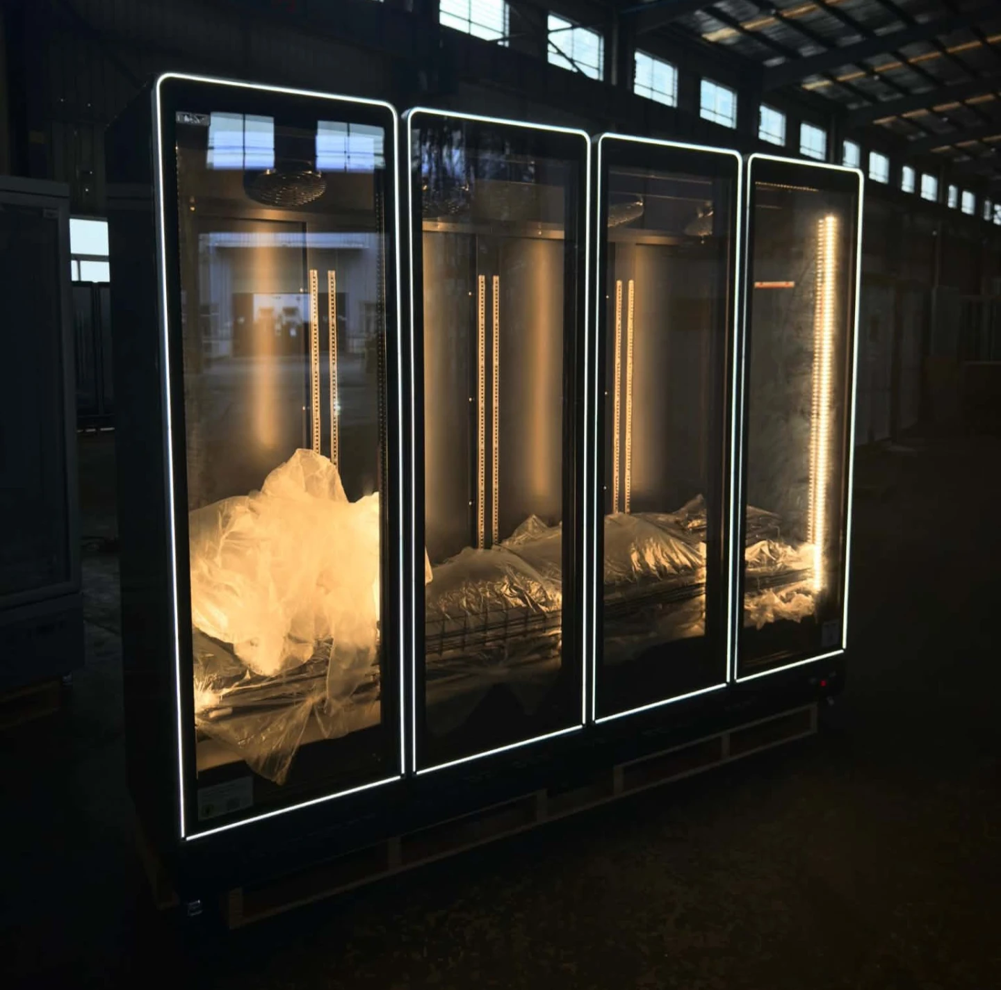 ❄️Brand New 2, 3, & 4 Door Coolers & Freezers❄️ - photo 3