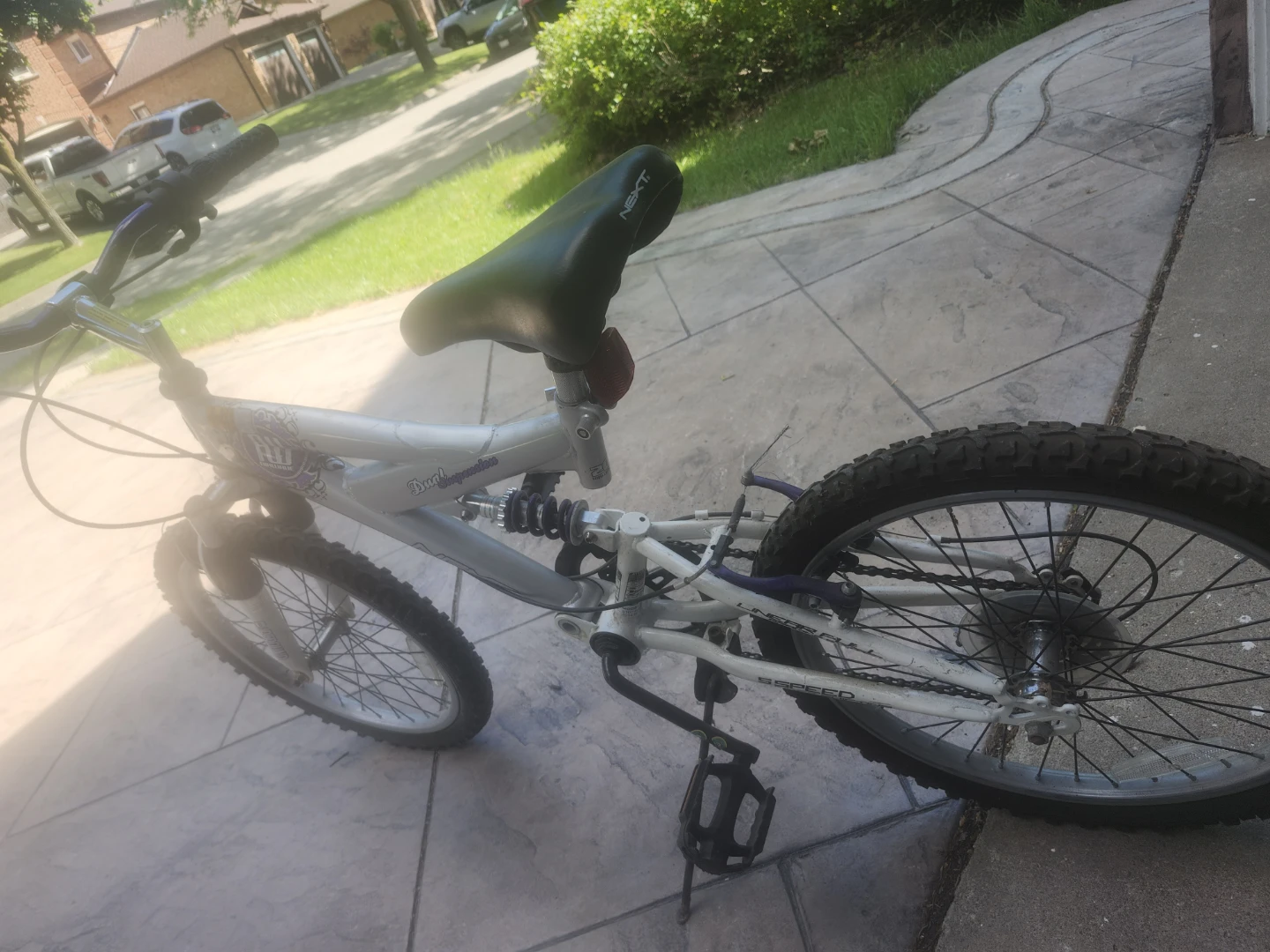 GT Dual Suspension Kids Bike - photo 4