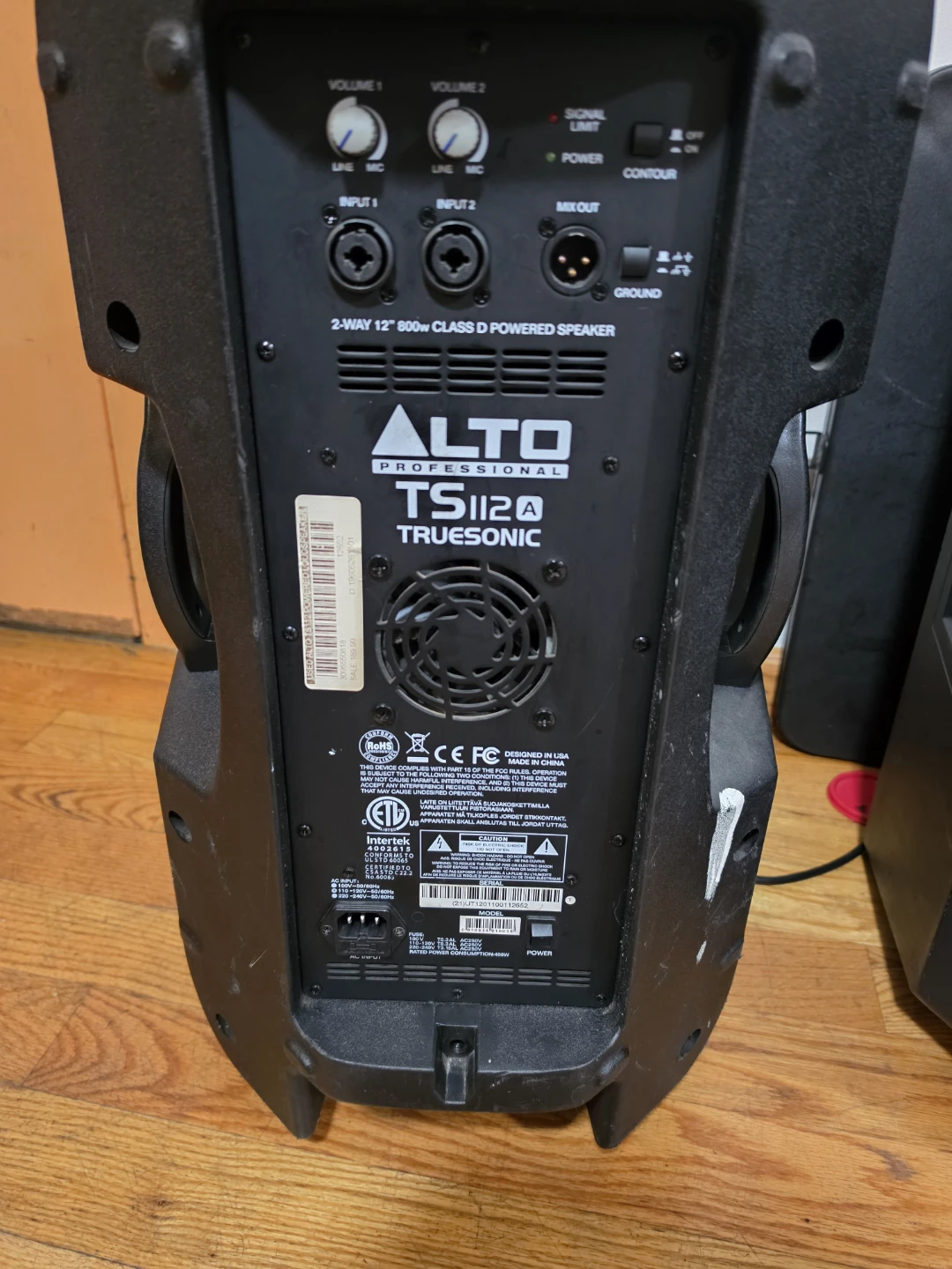 Alto Professional TS112A & TS315 Powered Speakers - photo 5