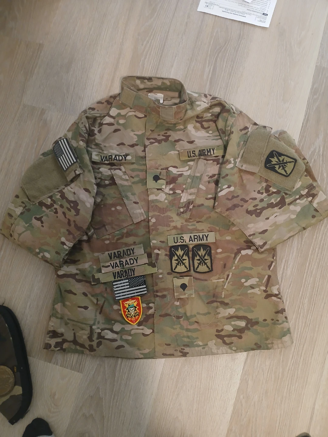 US Army Camouflage Uniform Jacket with Patches - photo 5