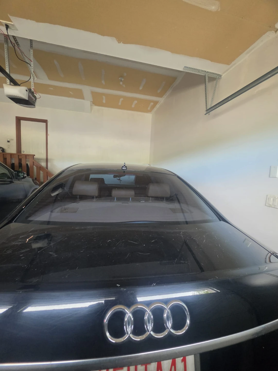 Black Audi A6 - photo 3