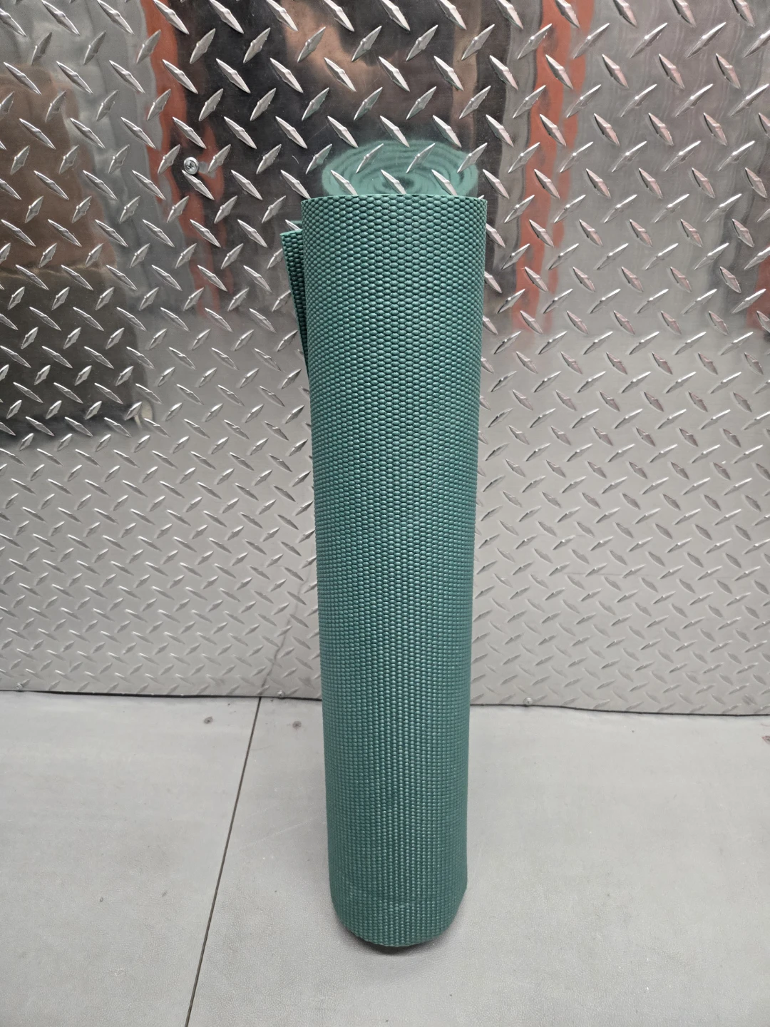 Gaiam Essentials 6mm Classic Yoga Mat - Teal Green (72" x 24") - photo 2