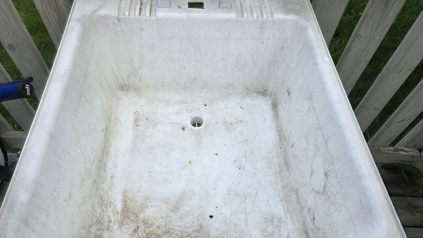 Utility Sink with Stand - photo 2