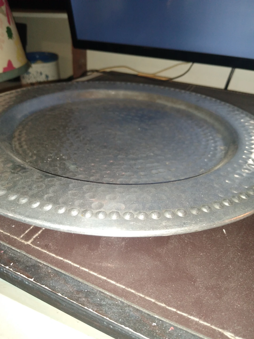 This is a 14-in round silver serving tray - photo 2