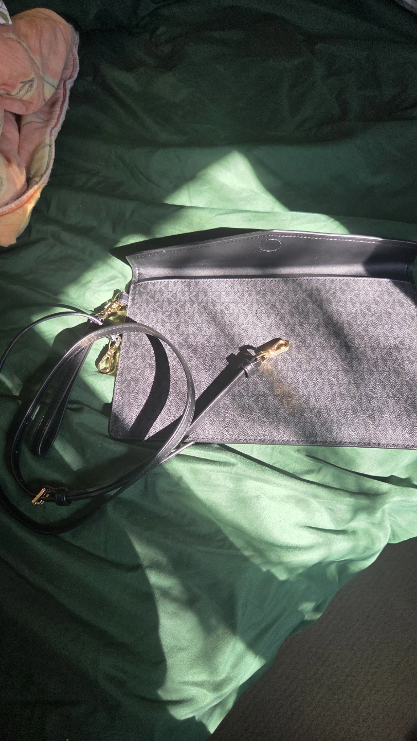 Michael Kors Black Leather Tote Bag - photo 5