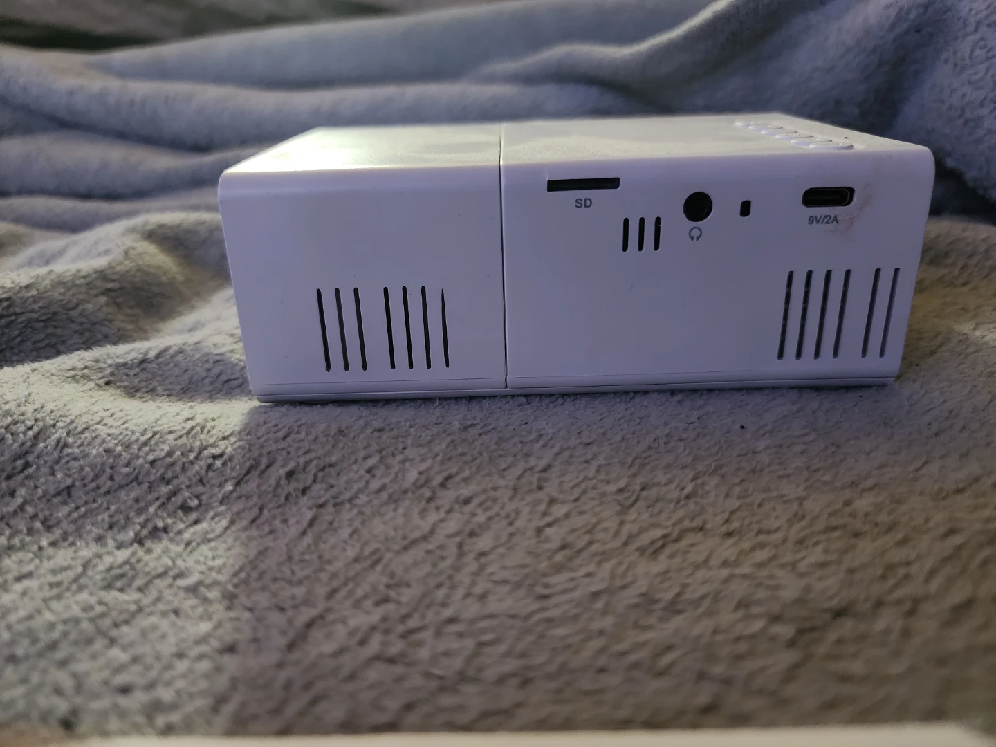 Mini Portable Projector with User Manual and Adapter - photo 4