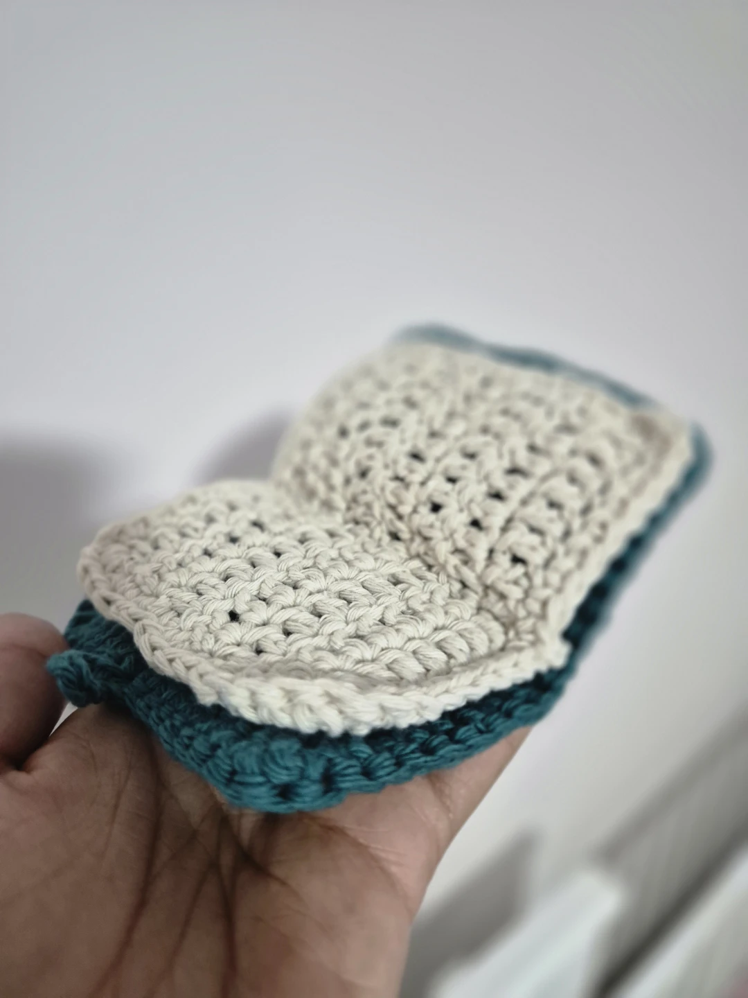 Crocheted Graduation Book Decoration - photo 2