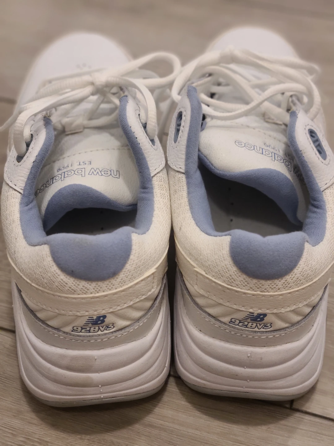 New Balance White Women's Walking Shoes - photo 4