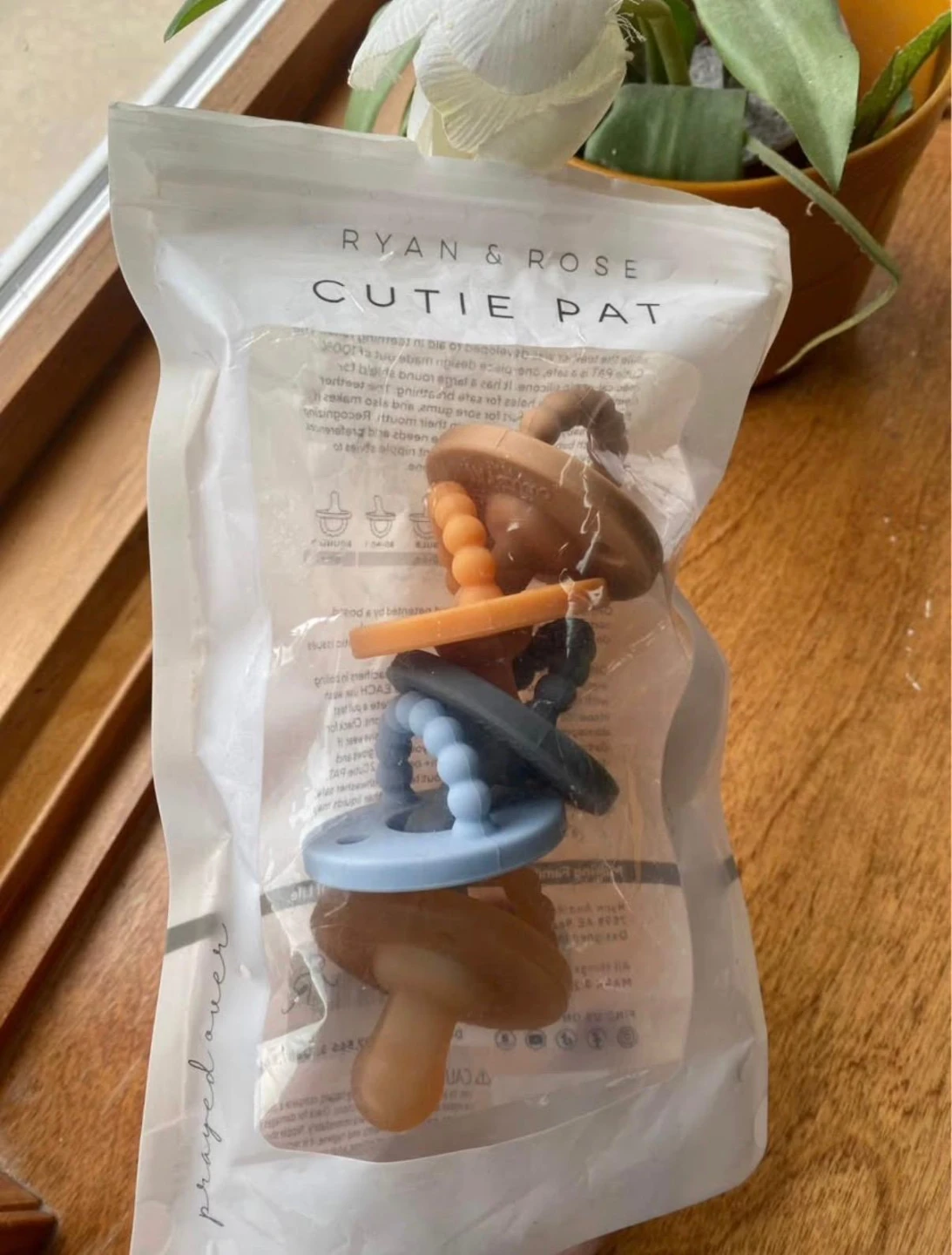Ryan & Rose Cutie PAT Pacifier Teether Pack⚽️