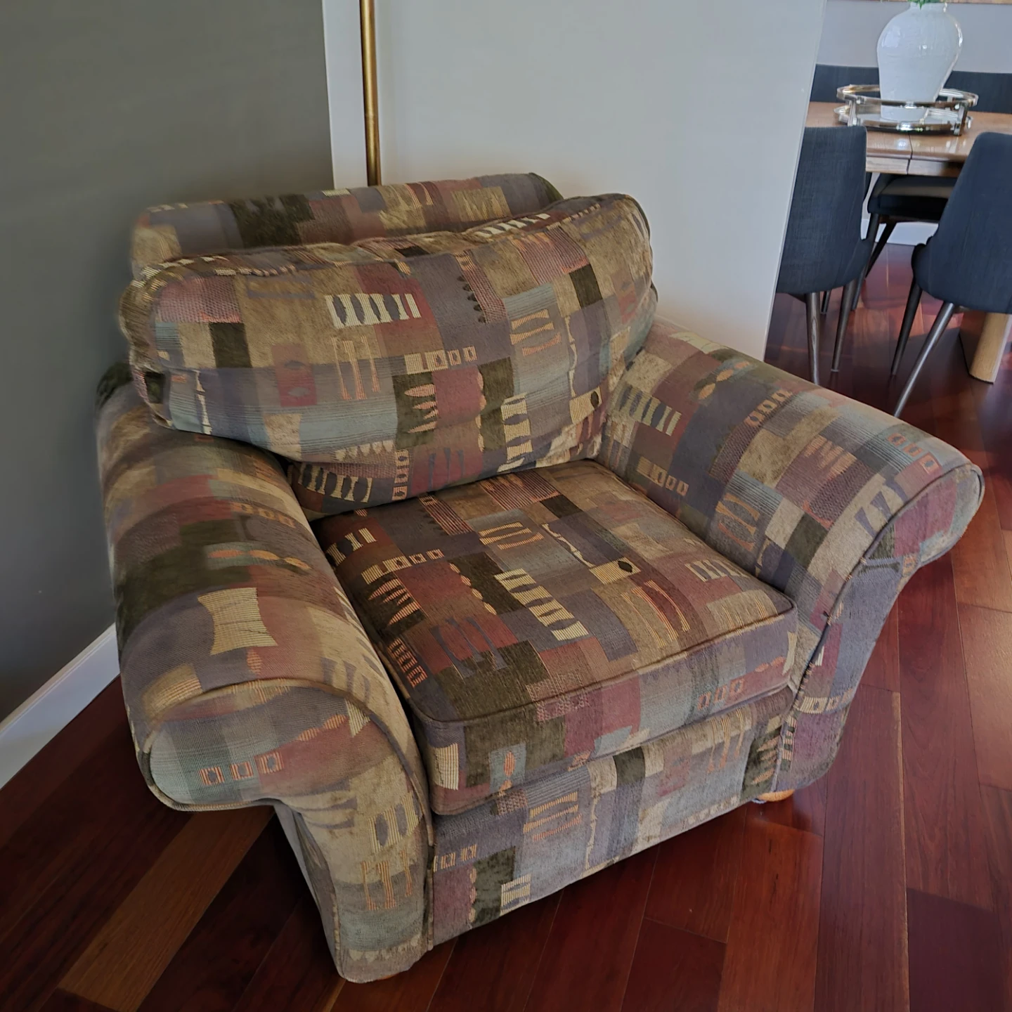 Accent Chair and Sofa Set - photo 2