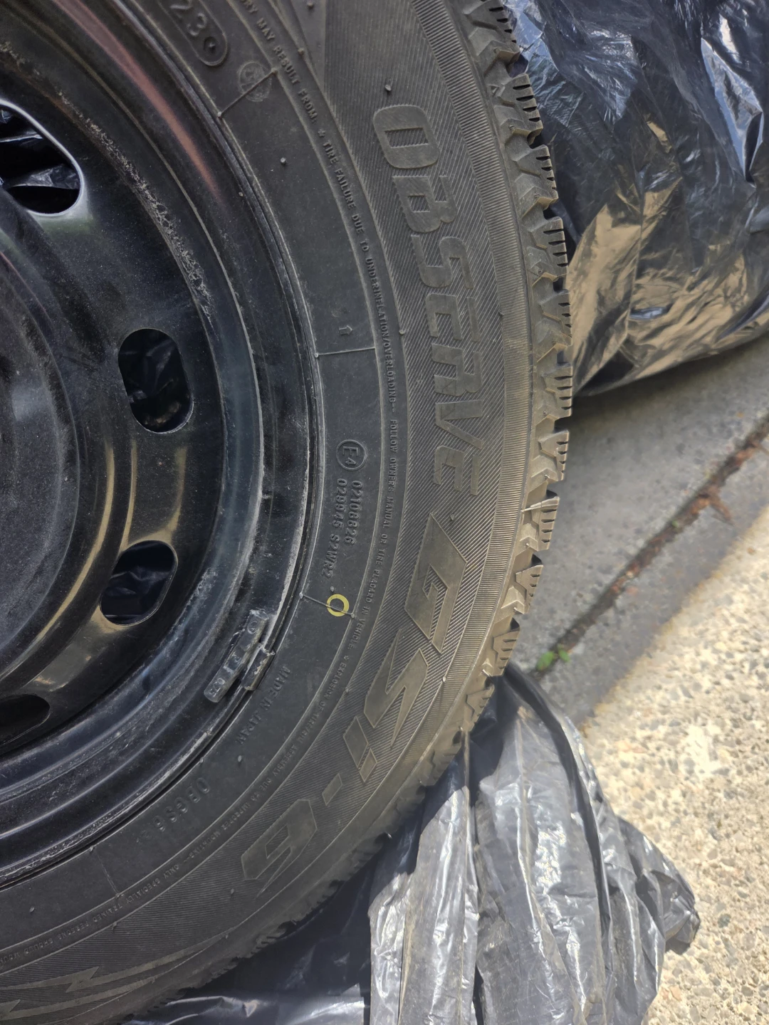 TOYO Observe GSi-6 Winter Tire x4 with Steel rims - photo 2
