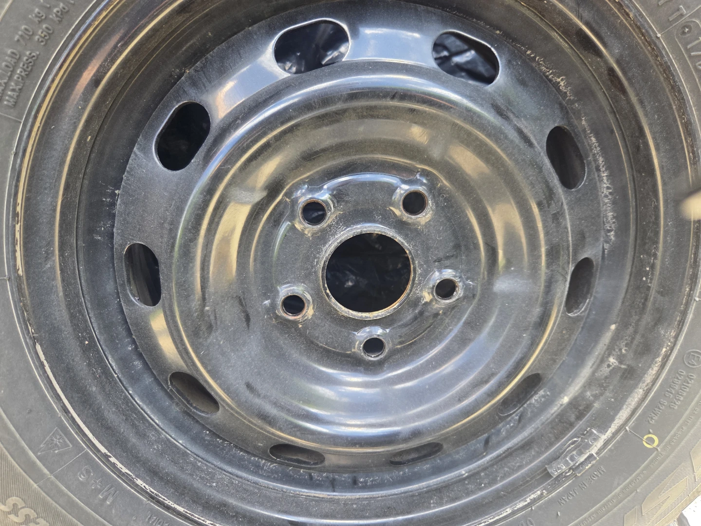 TOYO Observe GSi-6 Winter Tire x4 with Steel rims - photo 4