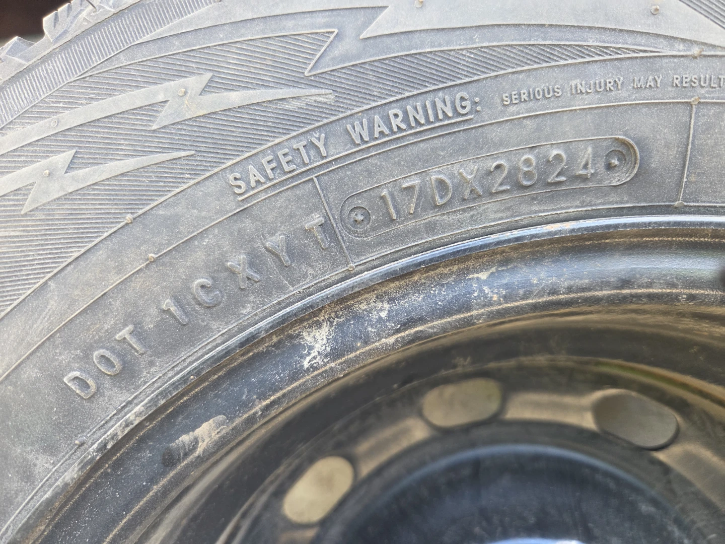 TOYO Observe GSi-6 Winter Tire x4 with Steel rims - photo 5