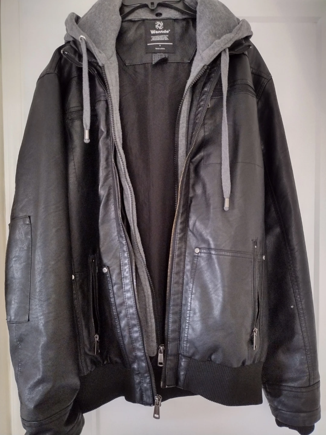 Wantdo Faux Leather Jacket with Hood Size S