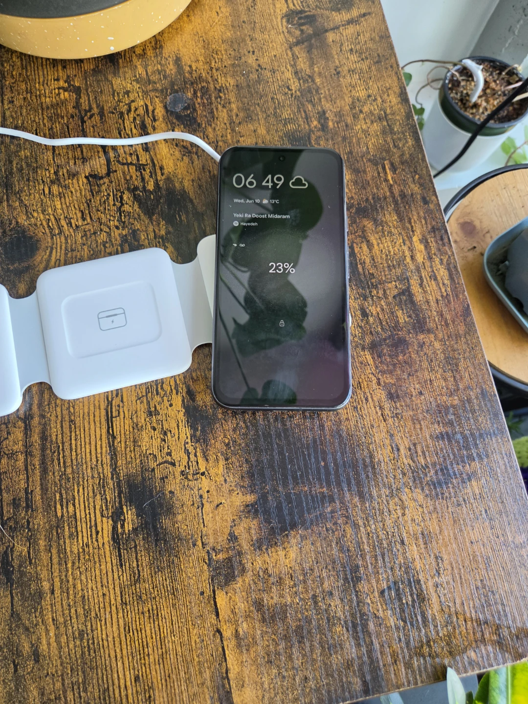 3-in-1 Wireless Charging Station for Apple Devices - photo 3