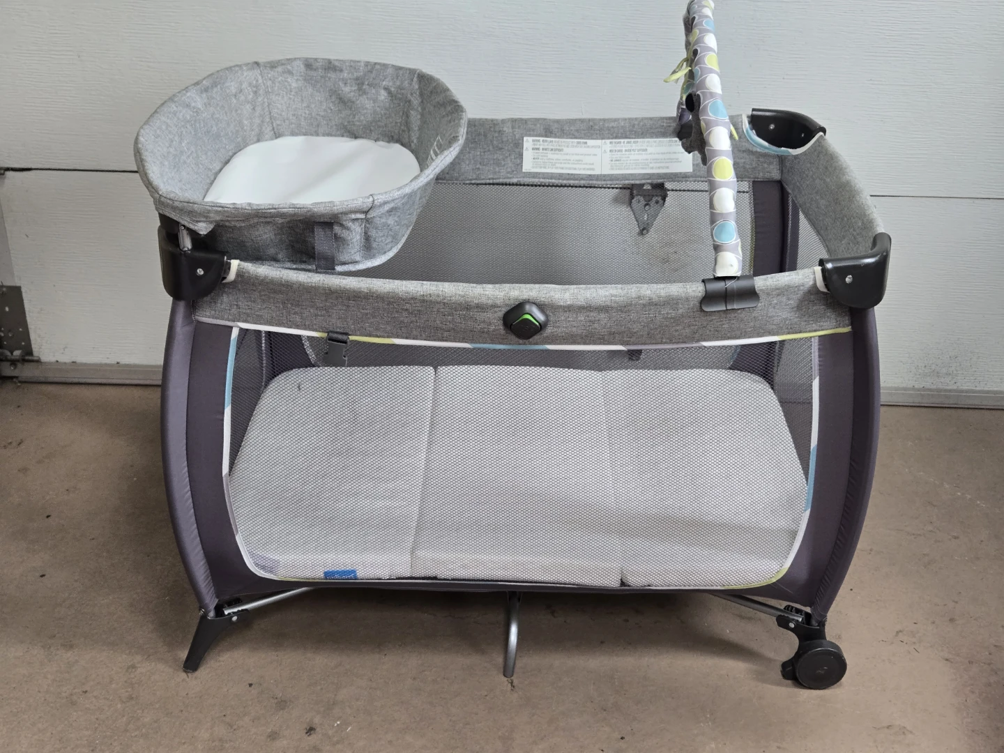 Portable baby play pen - photo 2