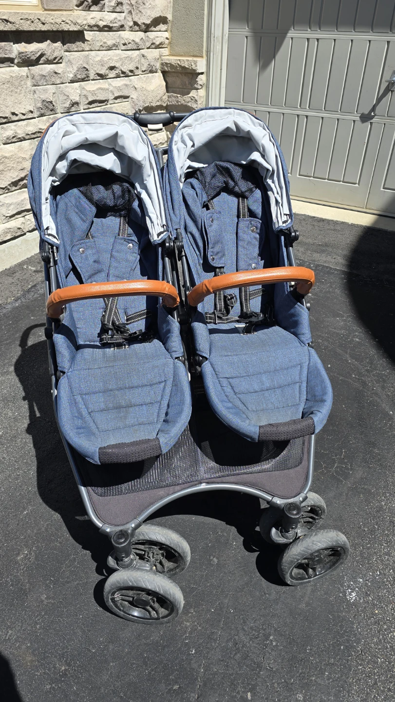 Valco Baby Snap Ultra Duo stroller with tons of extras! - photo 2