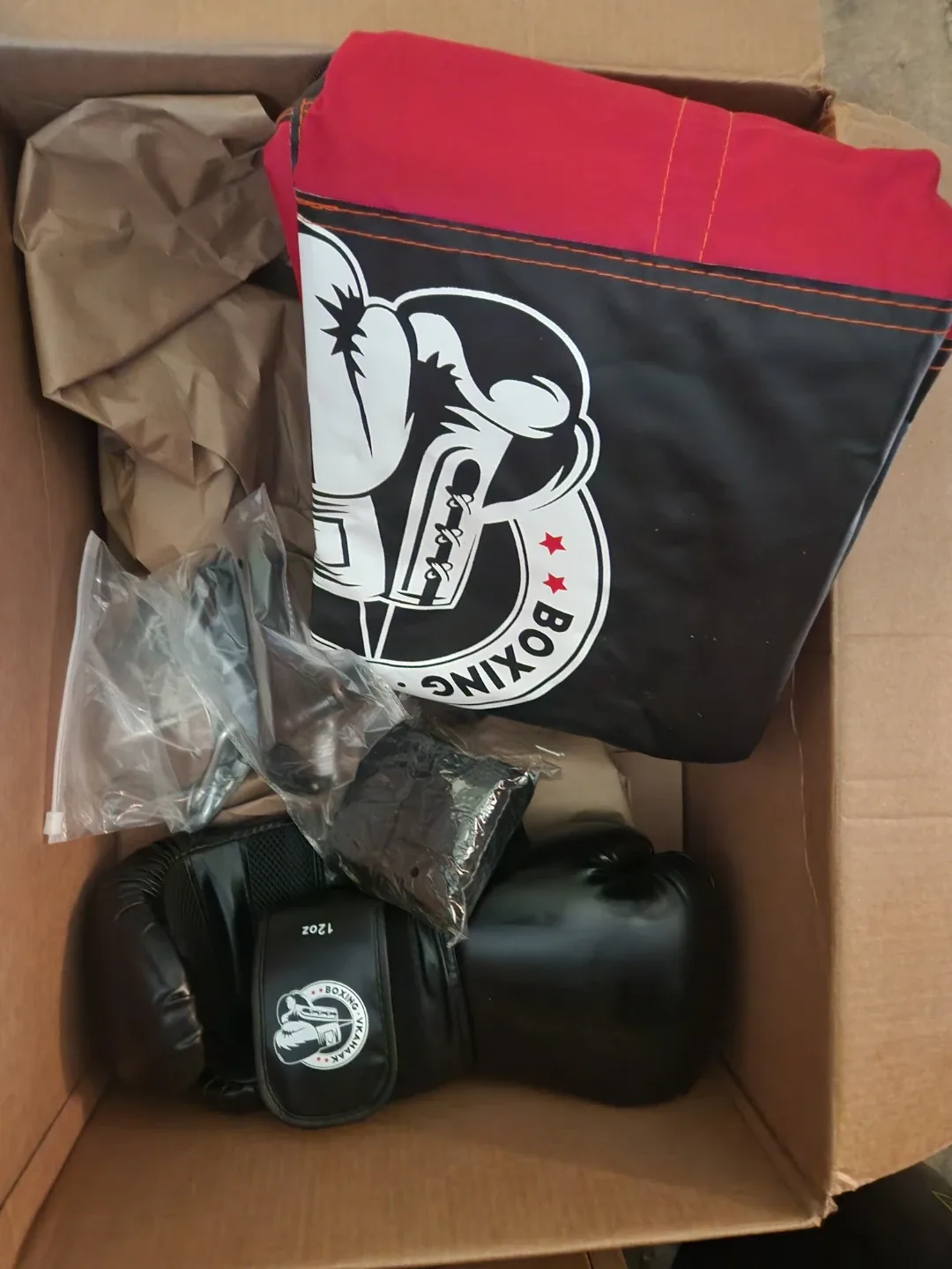 VKahaak 4FT Boxing bag with gloves. - photo 2
