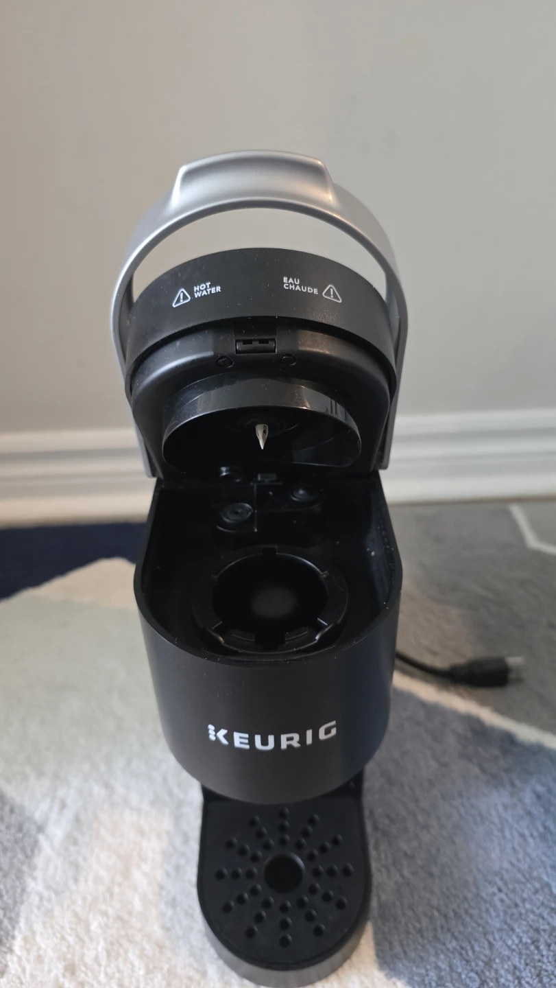 Keurig Single Serve Coffee Maker - photo 3