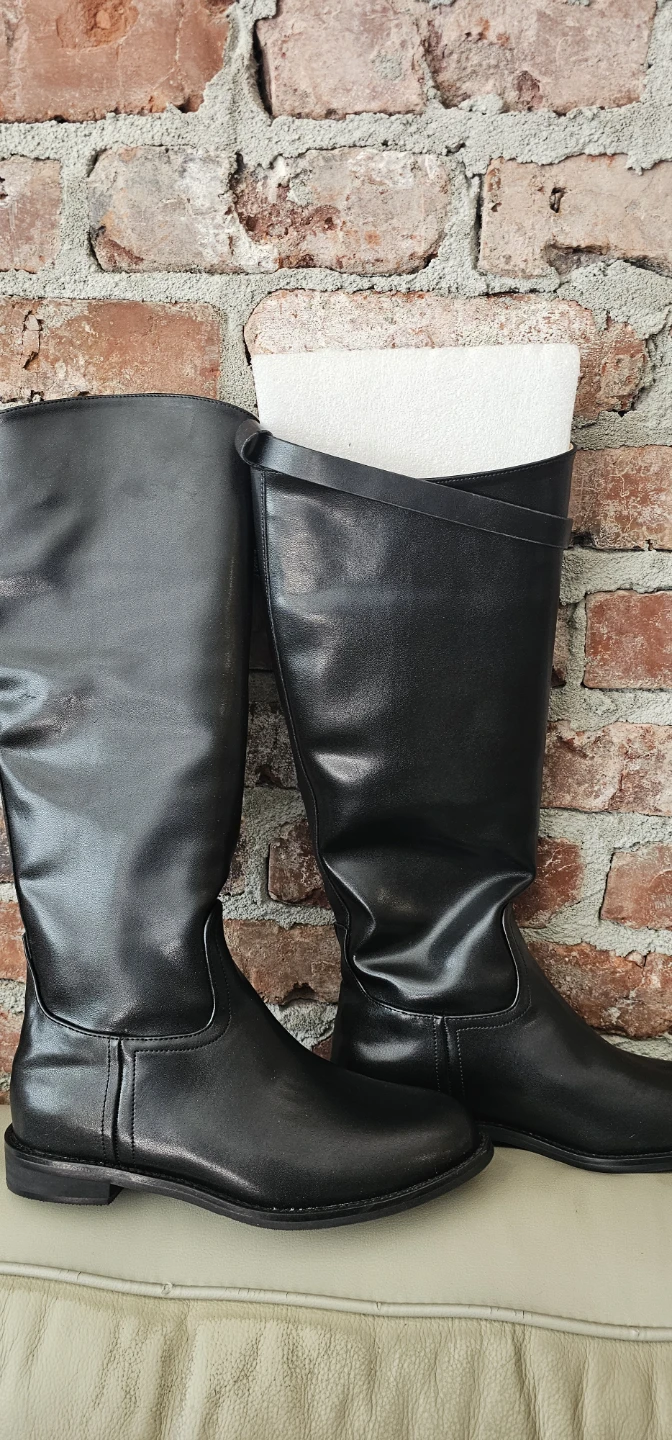 Black Tall Boots with Buckle Detail- Size 8 - photo 4