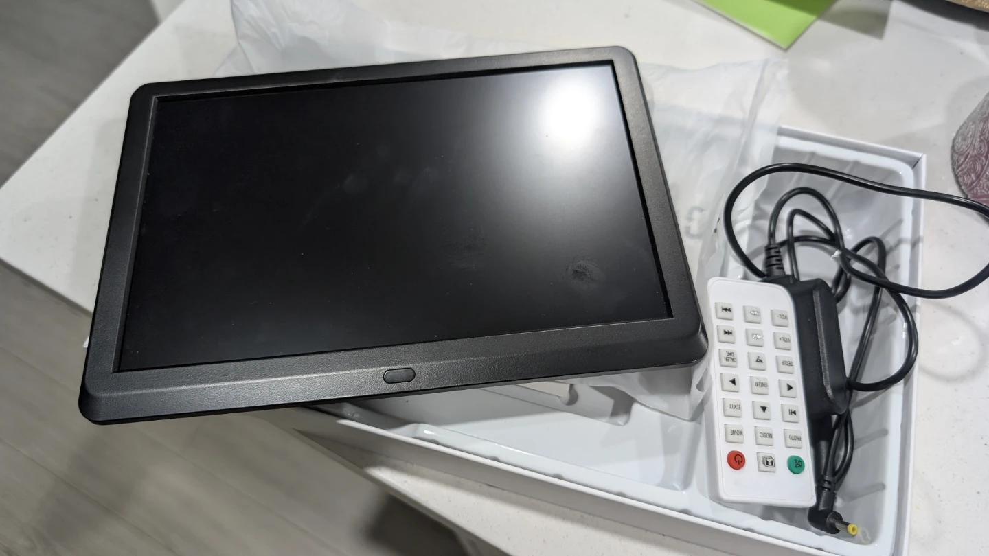 Digital Photo Frame - 10 Inch Screen