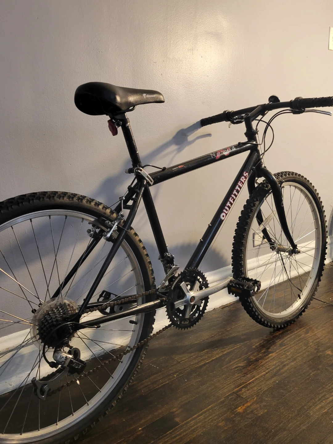 Black "Outfiters" Mountain Bike - photo 2