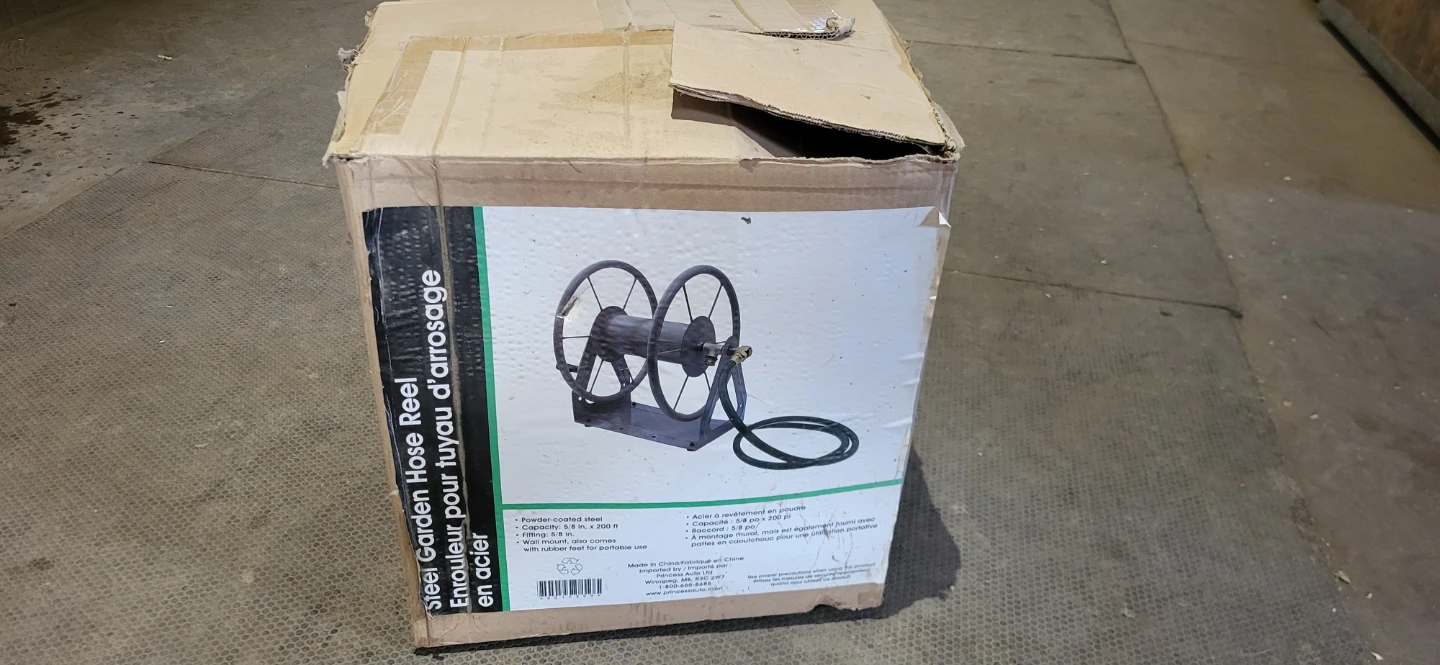 Hose reel x 2