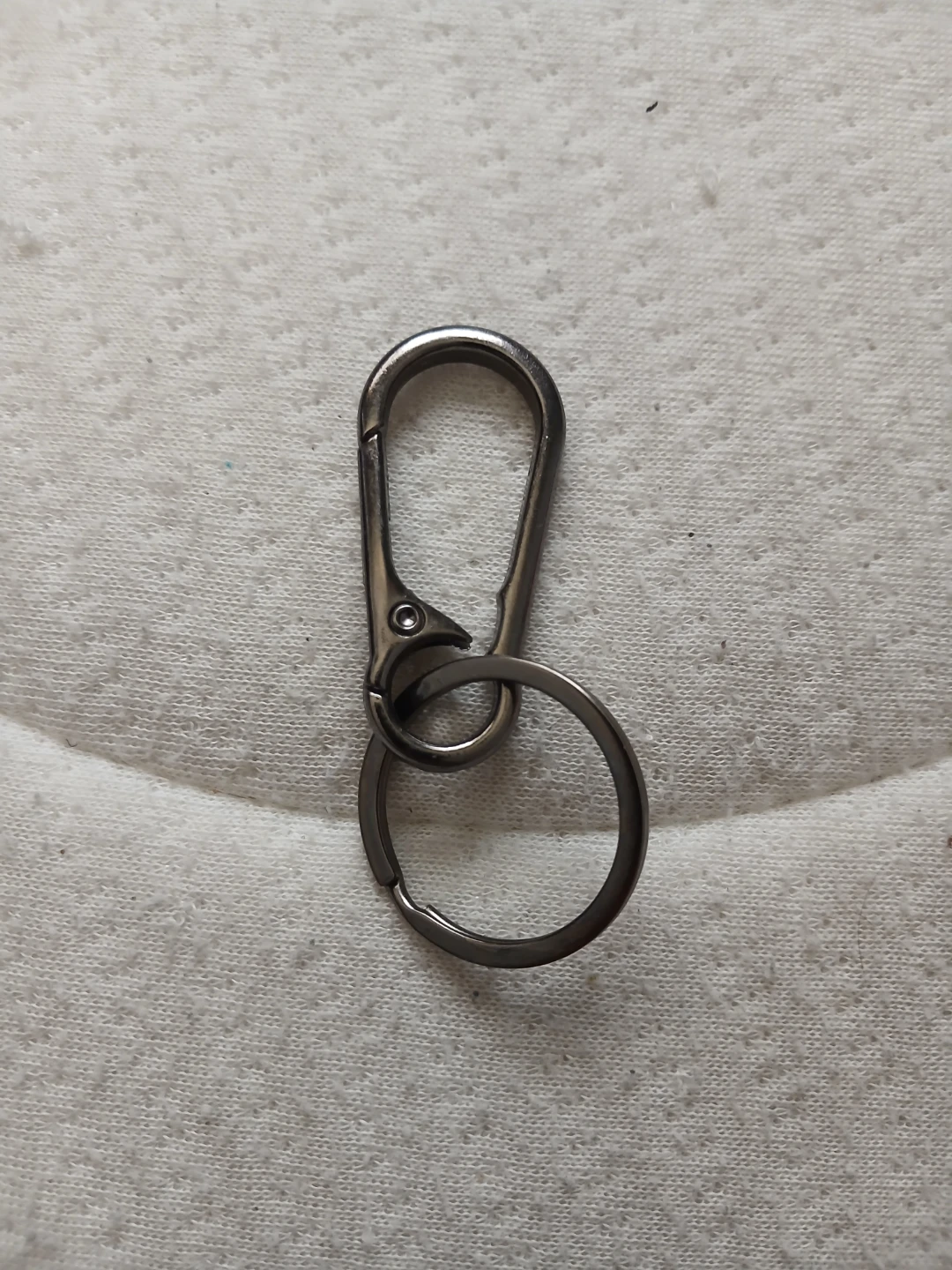 6 Durable Iron Alloy Keychain Clips With Key Rings