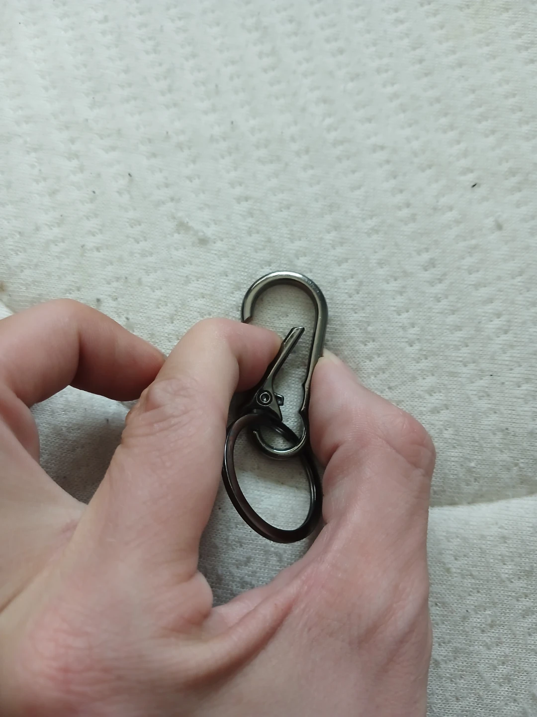 6 Durable Iron Alloy Keychain Clips With Key Rings - photo 3