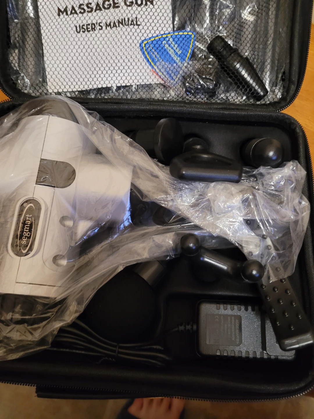 Massage Gun with Case and accessories - photo 2
